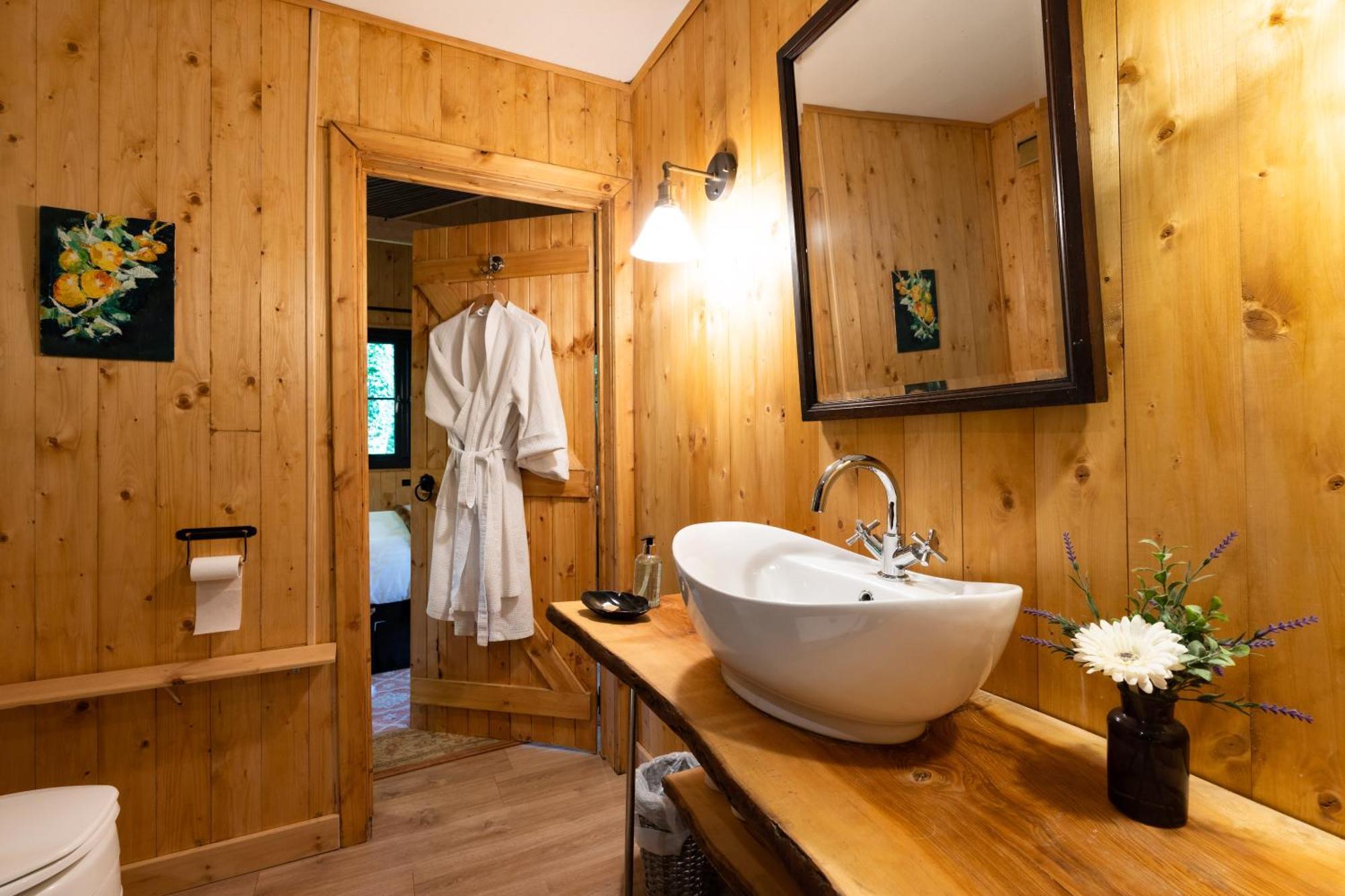 Off-Grid Relaxing Getaway At The Captain'S Rest Clachan of Campsie Екстериор снимка